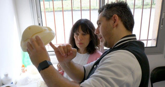 Создание индивидуальных протезов для груди с помощью 3D-принтеров Raise3D