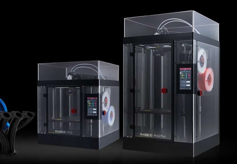 Raise3D Pro2 слева и Pro2 Plus справа Как выбрать 3D принтер для применения в архитектуре и дизайне 11.jpg