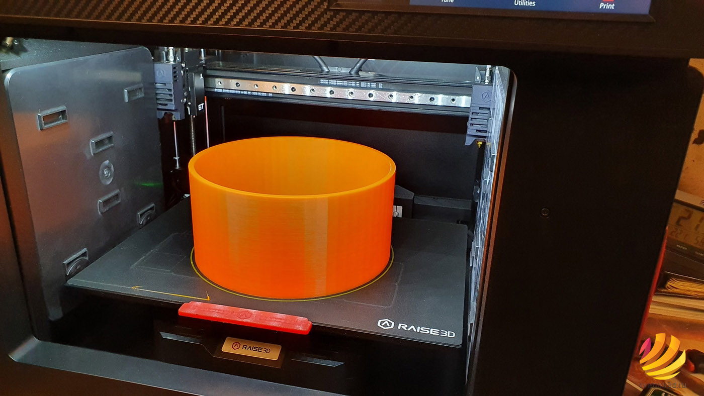 obzor_3d-printer_raise3d_e2_image7.jpg obzor_3d-printer_raise3d_e2_image7.jpg