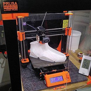 Катушка TPU-95A пластика ESUN 1.75 мм 1кг., серая (eTPU-95A175H1/TPU-95A175H1P1)